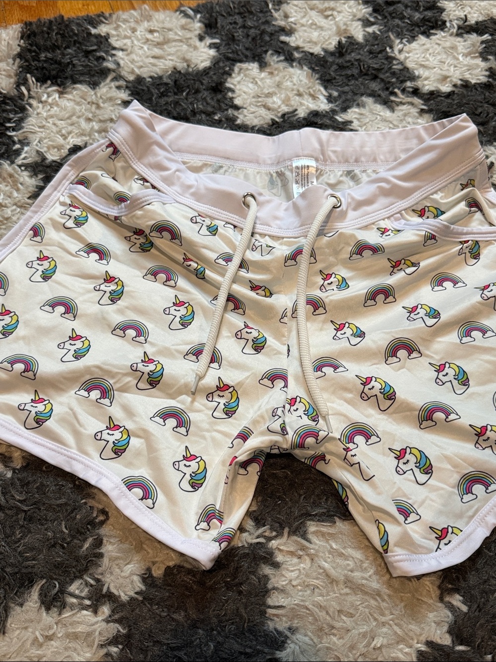 Mens JJ Malibu Unicorn & Rainbow Print Athletic Lounge Shorts Size Medium
